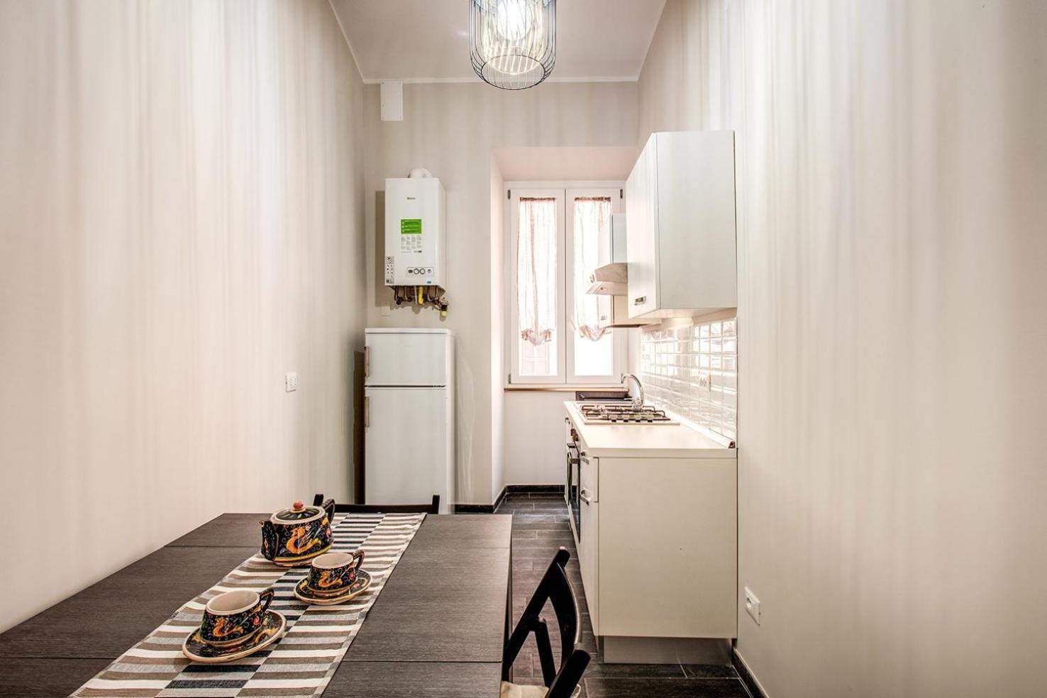 Monti Quiet And Spacious Apartment Rome Exterior photo