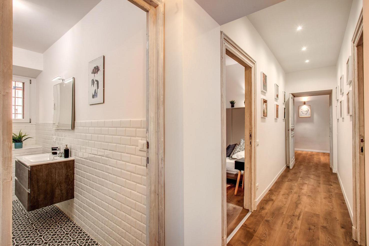 Monti Quiet And Spacious Apartment Rome Exterior photo